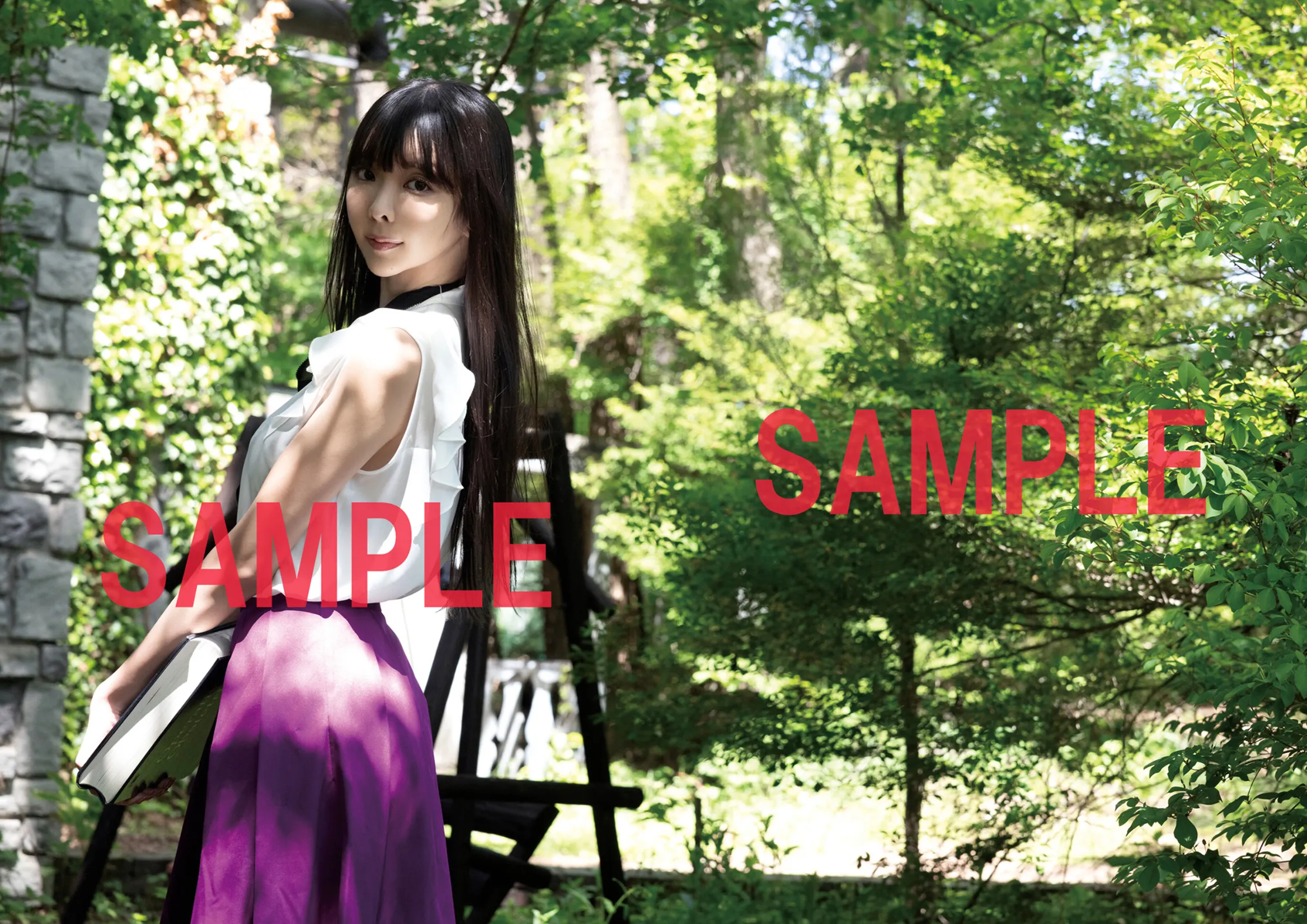 東堂とも 1st写真集 慾望 サンプル
