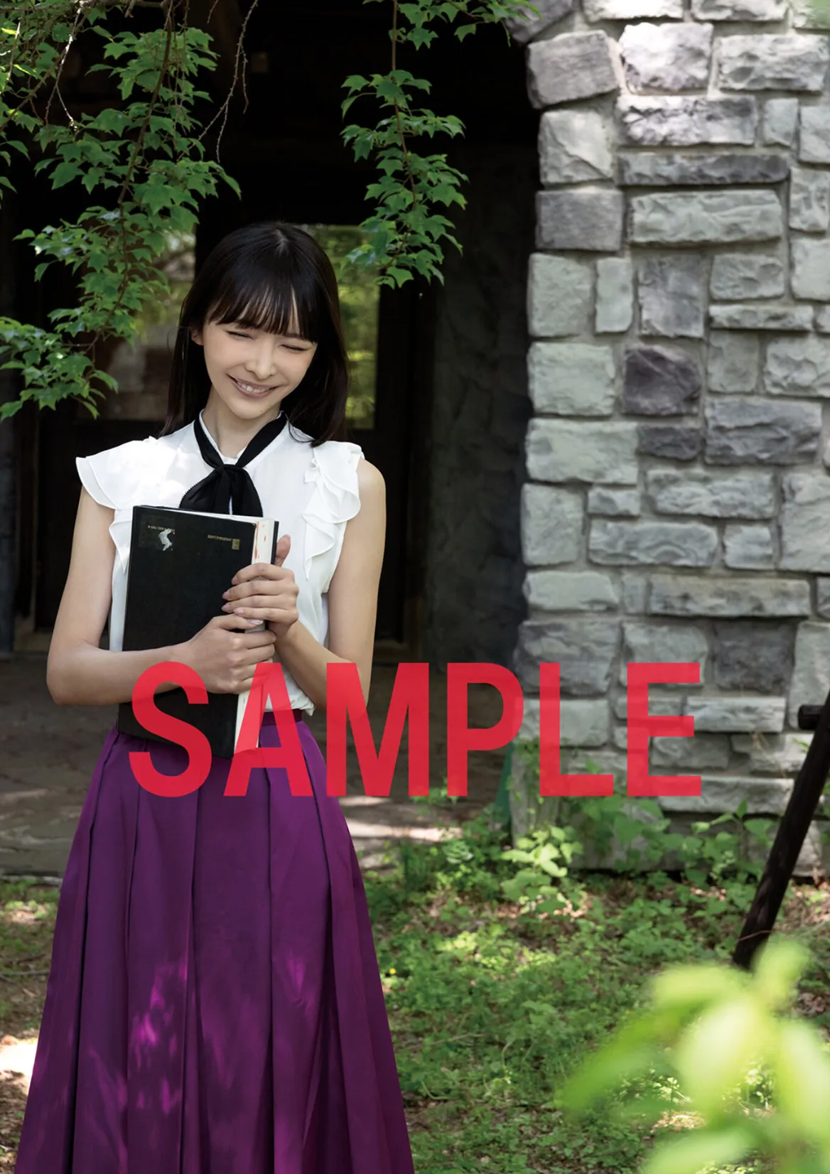 東堂とも 1st写真集 慾望 サンプル